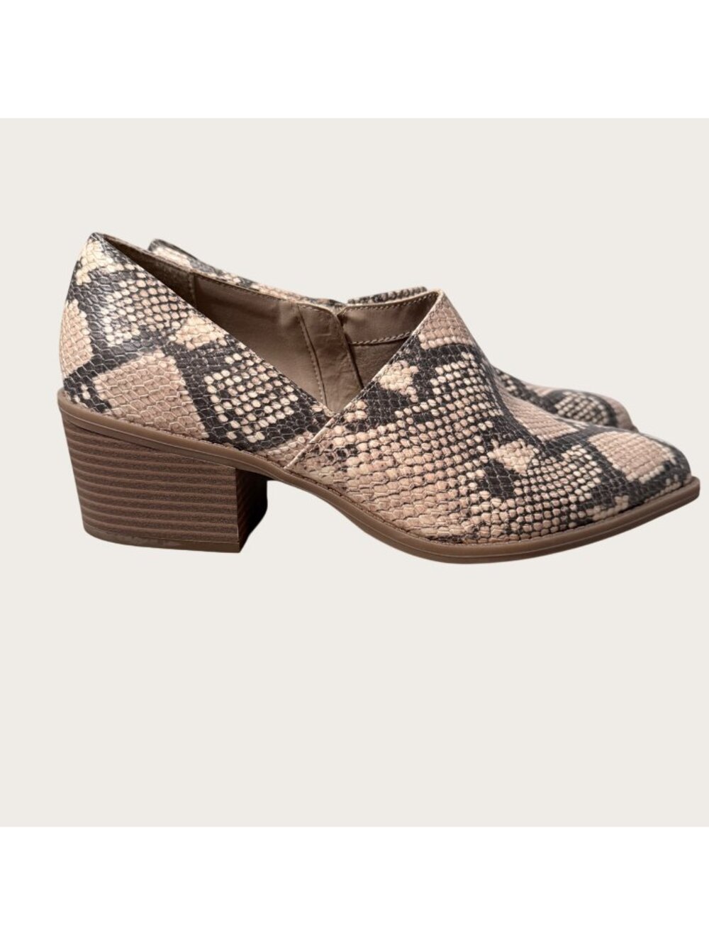 Maurices Amanda Snakeskin Print Block Heel Ankle Booties Womens Size 9M
